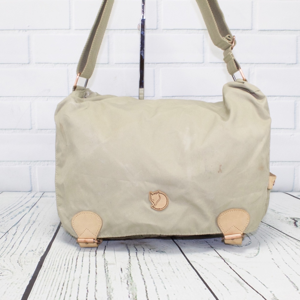 Fjallraven Messenger Shoulder Bag G-1000 - Picture 4 of 8